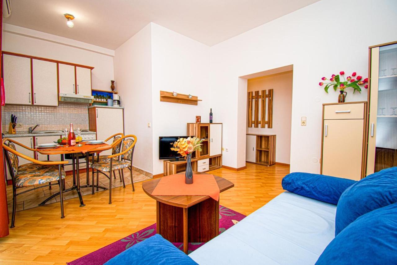 Apartments Prodan Porec Esterno foto